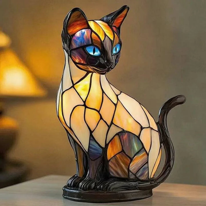 Luna Light Cat – handmade lamp that makes hearts shine